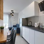 In - Chmielewskiego 3* Szczecin