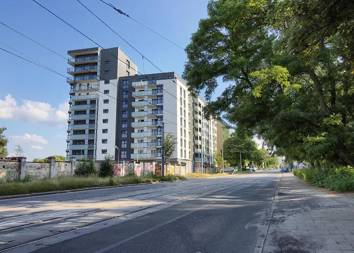 In - Chmielewskiego 3* Szczecin